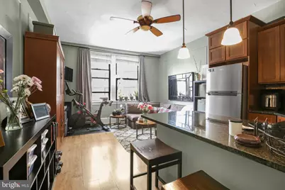 1324 Locust Street #1418, Philadelphia, PA 19107 - Photo 5
