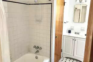 250 S 13th St, Philadelphia, PA 19107 - Photo 9