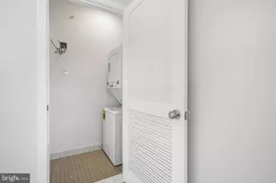 800 Callowhill St, Philadelphia, PA 19123 - Photo 13