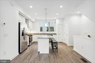 3127 Beachview Ln, Philadelphia, PA 19125 - Photo 7