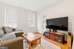 115 Green Ln, Philadelphia, PA 19127 - Photo 3
