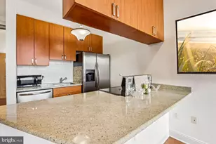 1100 S Broad St, Philadelphia, PA 19146 - Photo 13