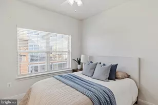 203 Surgeon Generals Ct, Philadelphia, PA 19146 - Photo 29