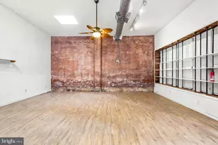 1414 W Oxford St, Philadelphia, PA 19121 - Photo 9