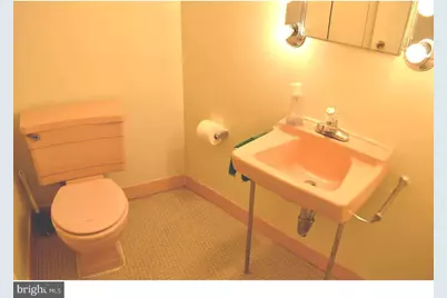 1900 John F Kennedy Boulevard #1412, Philadelphia, PA 19103 - Photo 9