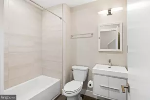 1443 S Colorado St, Philadelphia, PA 19146 - Photo 17