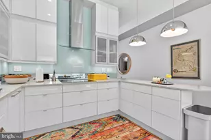 608 S 16th St, Philadelphia, PA 19146 - Photo 17