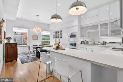 608 S 16th Street, Philadelphia, PA 19146 - Photo 15