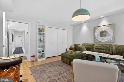 608 S 16th Street, Philadelphia, PA 19146 - Photo 9