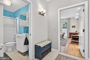608 S 16th St, Philadelphia, PA 19146 - Photo 11