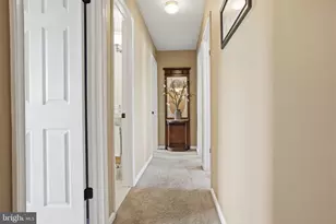 7825 Calvert St, Philadelphia, PA 19152 - Photo 25