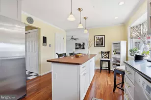 7825 Calvert St, Philadelphia, PA 19152 - Photo 11