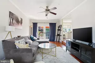 7825 Calvert St, Philadelphia, PA 19152 - Photo 17