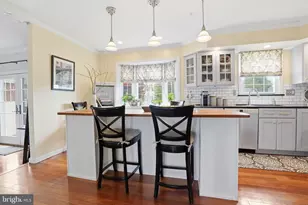 7825 Calvert St, Philadelphia, PA 19152 - Photo 15