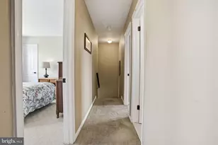 7825 Calvert St, Philadelphia, PA 19152 - Photo 21