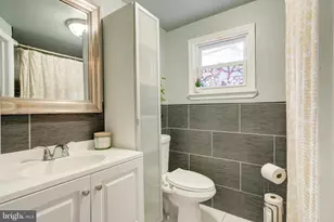 1724 Watkins St, Philadelphia, PA 19145 - Photo 5