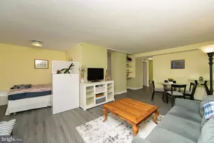 604 S Washington Square, Philadelphia, PA 19106 - Photo 17