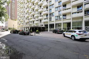 604 S Washington Square, Philadelphia, PA 19106 - Photo 5