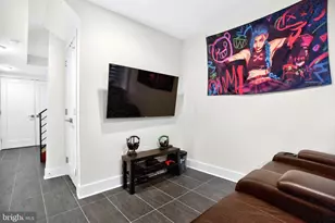 2227 Titan St, Philadelphia, PA 19146 - Photo 13