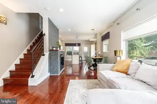165 W Thompson St, Philadelphia, PA 19122 - Photo 1