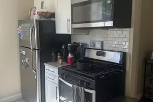 1749 Sepviva St, Philadelphia, PA 19125 - Photo 5