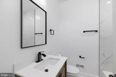 617 W Cumberland Street #2, Philadelphia, PA 19133 - Photo 5