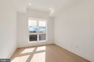 1731 Tilghman St, Philadelphia, PA 19122 - Photo 17