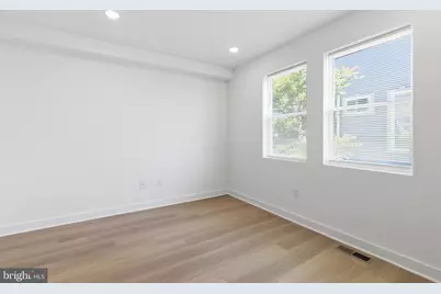 2123 N 9th Street #2, Philadelphia, PA 19122 - Photo 7