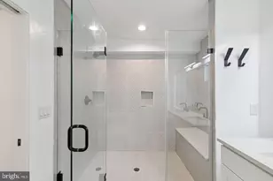 2219 N Hope St, Philadelphia, PA 19133 - Photo 11
