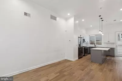 2219 N Hope Street, Philadelphia, PA 19133 - Photo 9