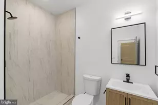 2310 N Sydenham St, Philadelphia, PA 19132 - Photo 11
