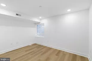2505 N 11th St, Philadelphia, PA 19133 - Photo 13