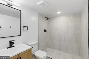 2534 N 11th St, Philadelphia, PA 19133 - Photo 13
