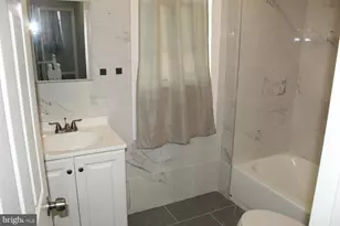 2546 W Seltzer St, Philadelphia, PA 19132 - Photo 15
