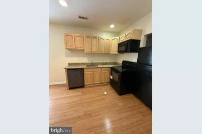 1928 W Diamond Street W #2, Philadelphia, PA 19121 - Photo 3
