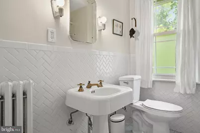 156 E Roumfort Road, Philadelphia, PA 19119 - Photo 37