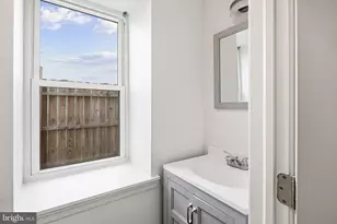 2144 N 8th St, Philadelphia, PA 19122 - Photo 5