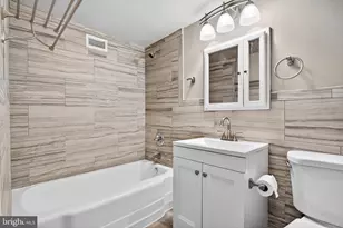 2401 Pennsylvania Ave, Philadelphia, PA 19130 - Photo 17