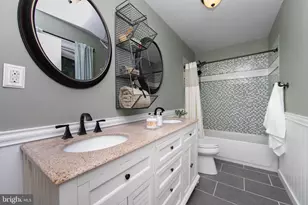 335 Cinnaminson St, Philadelphia, PA 19128 - Photo 27
