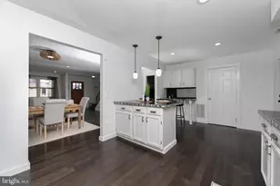 335 Cinnaminson St, Philadelphia, PA 19128 - Photo 11