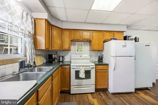 2981 Edgemont St, Philadelphia, PA 19134 - Photo 17