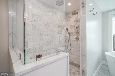 707 S 17th Street, Philadelphia, PA 19146 - Photo 35