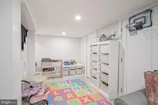 707 S 17th St, Philadelphia, PA 19146 - Photo 15