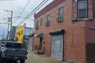 2700 Earp St, Philadelphia, PA 19146 - Photo 13