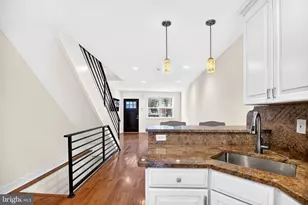 1007 S 7th St, Philadelphia, PA 19147 - Photo 9