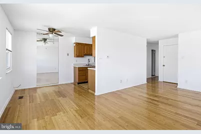 10751 E Keswick Road, Philadelphia, PA 19154 - Photo 7
