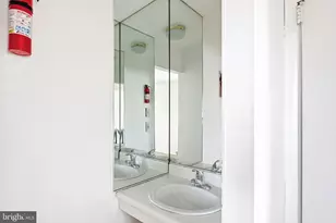 10751 E Keswick Rd, Philadelphia, PA 19154 - Photo 19