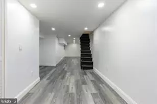 2102 S Opal St, Philadelphia, PA 19145 - Photo 15