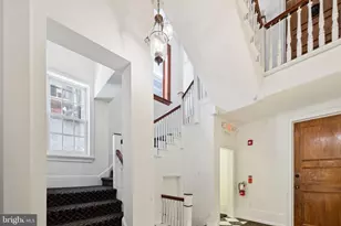 1724 Spruce St, Philadelphia, PA 19103 - Photo 27