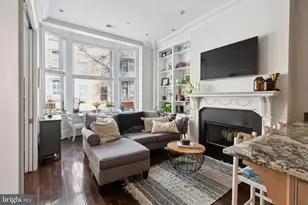 1724 Spruce St, Philadelphia, PA 19103 - Photo 3